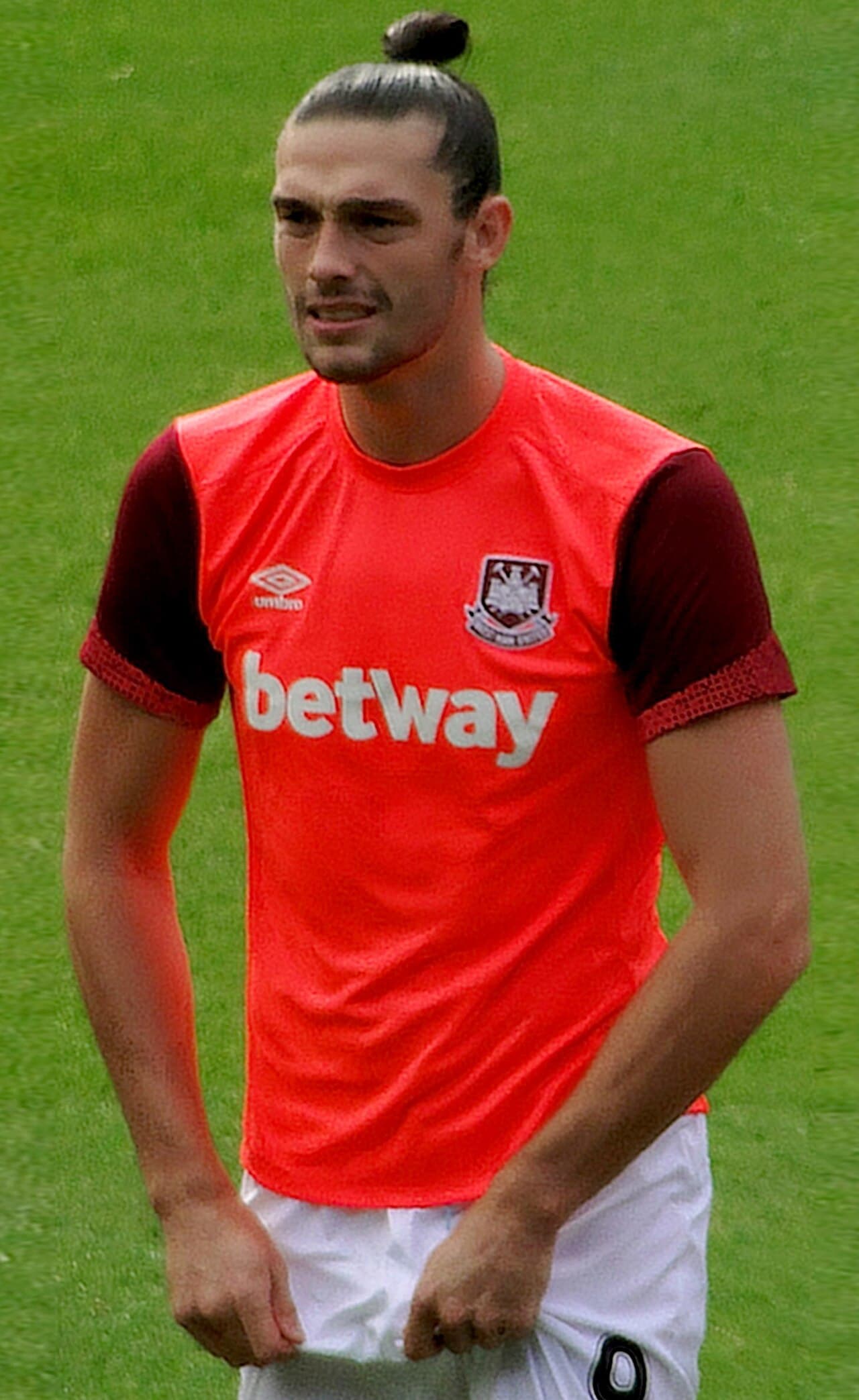 Andy Carroll Signs Historic Contract Extension Following Match-Winning Display